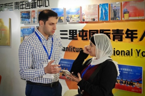 International guests explore Beijing’s Chaoyang district International guests explore Beijing’s Chaoyang district