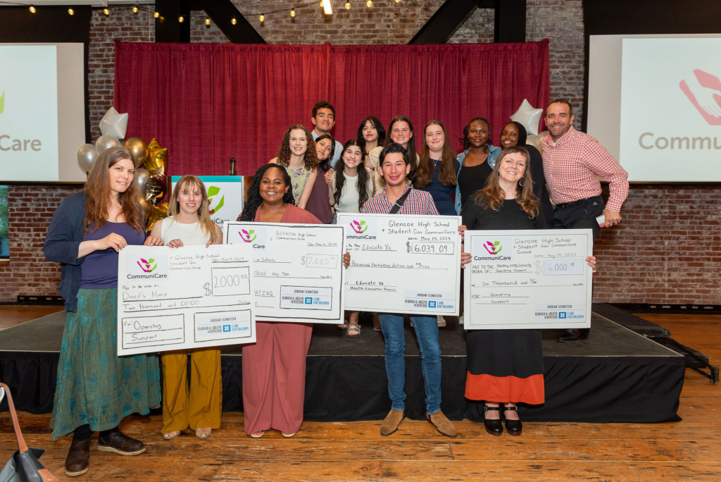 Community 101 and Communicare Engage Century and Glencoe Students in Philanthropy