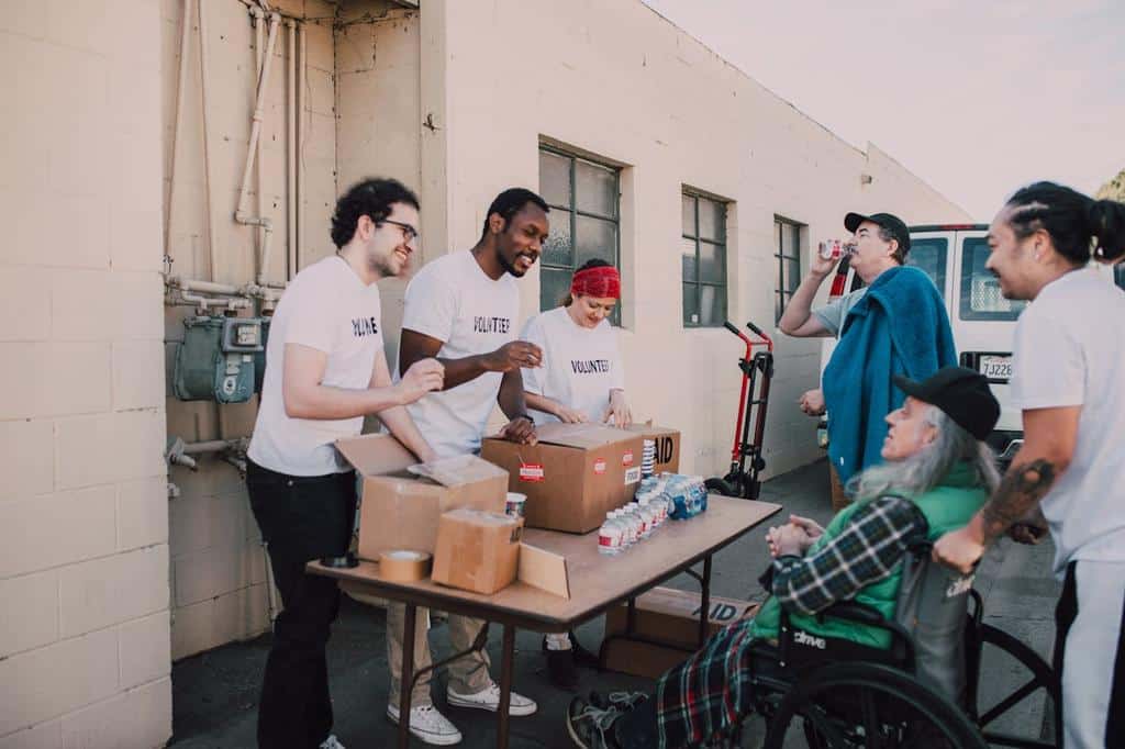 Investing in Your Company’s Philanthropic Efforts in the Community Investing in Your Company’s Philanthropic Efforts in the Community