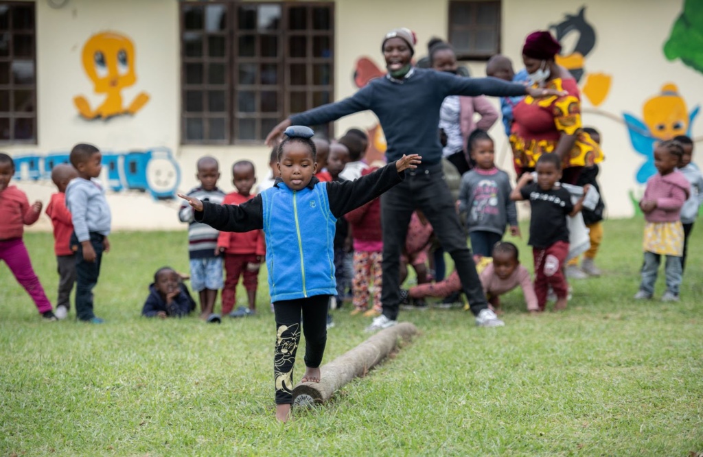 This New Global Funder Is All About Proximate, On-the-Ground Giving in Africa This New Global Funder Is All About Proximate, On-the-Ground Giving in Africa