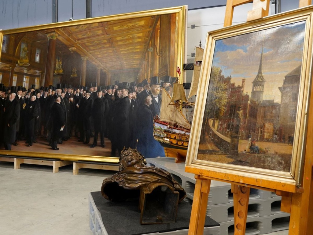 More than 90% of cultural items at Danish stock exchange rescued from fire More than 90% of cultural items at Danish stock exchange rescued from fire