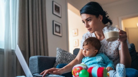 How To Find Scholarships And Grants For Single Mothers – Forbes Advisor