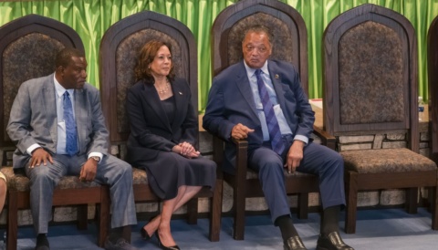 Kamala Harris praises legacy of the Rev. Jesse Jackson at Rainbow PUSH Coalition convention