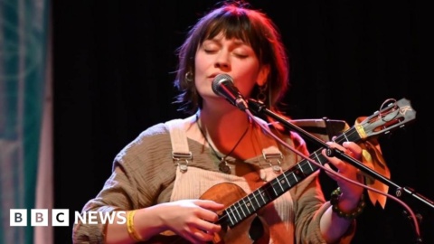 Big Burns Supper festival under fire over £50 performer fee