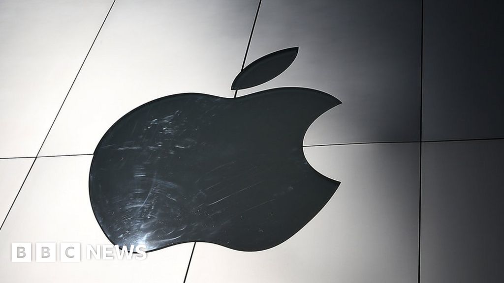 Apple awarded 9m in US patent case against Samsung Apple awarded 9m in US patent case against Samsung