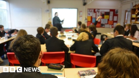Law ‘puts teacher and pupil safety at risk’