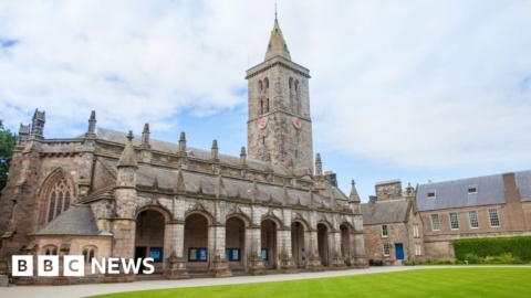 St Andrews beats Oxford and Cambridge universities to top spot