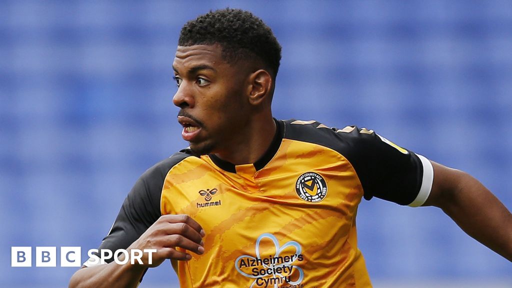 Tristan Abrahams: Newport County striker can play at higher level, says Flynn Tristan Abrahams: Newport County striker can play at higher level, says Flynn