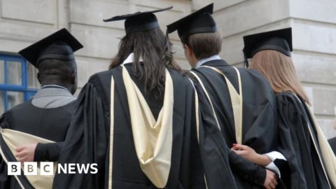 QUB and Ulster University to hold virtual graduations