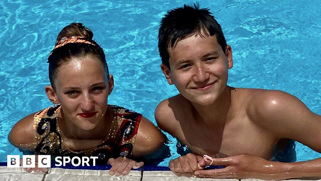 ‘Artistic swimming not just for girls’ – GB’s first international male artistic swimmer ‘Artistic swimming not just for girls’ – GB’s first international male artistic swimmer