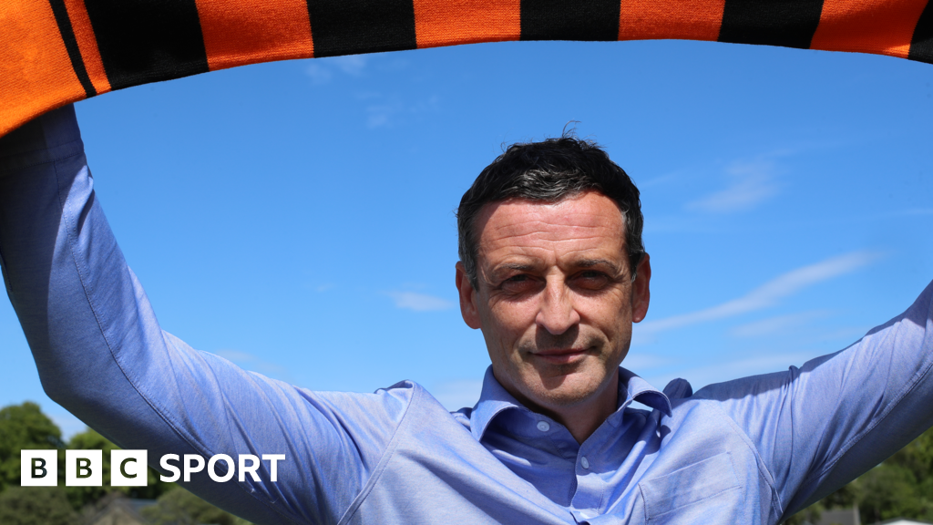 Jack Ross: Dundee United appoint former Hibernian boss as head coach Jack Ross: Dundee United appoint former Hibernian boss as head coach