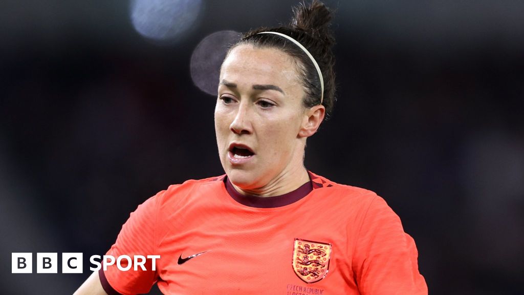 England 0-0 Czech Republic: Lucy Bronze earns 100th cap as Lionesses’ winning run ends