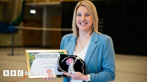 Rugby league player Donna Rodgers gets Great Britain cap 20 years on