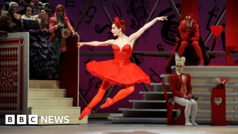 Ballet star attacks England arts funding decision