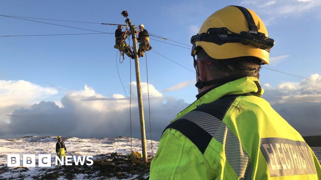 Power supplies restored to all Shetland homes after storm Power supplies restored to all Shetland homes after storm