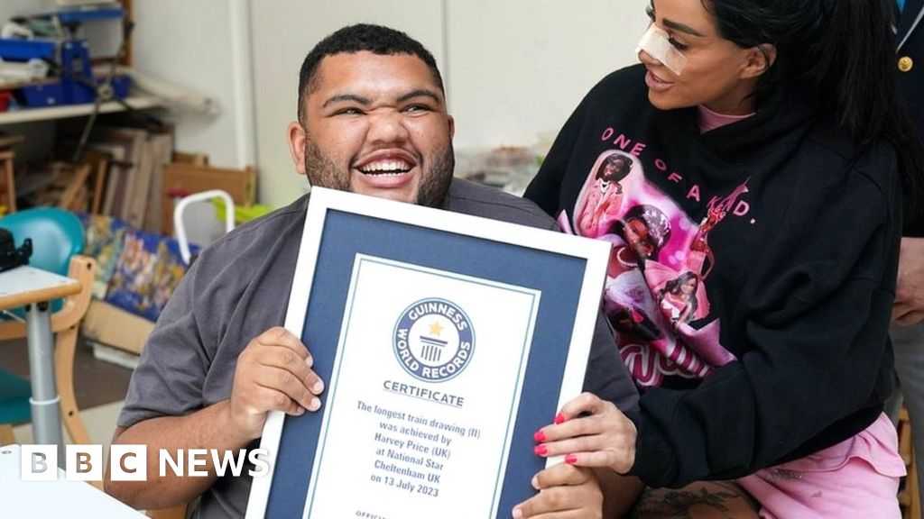 Harvey Price sets new Guinness world record with train drawing Harvey Price sets new Guinness world record with train drawing