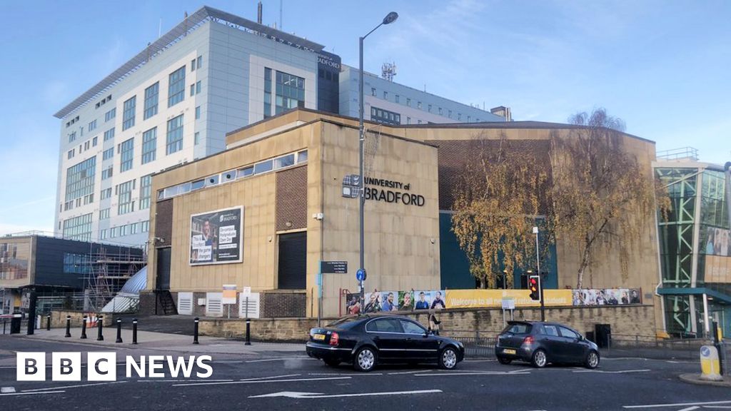 University of Bradford tops list for social mobility for third year University of Bradford tops list for social mobility for third year