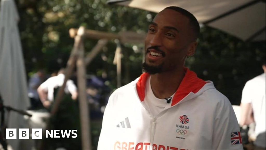 Worcester university proud of ex-student Olympic medallist Hudson-Smith Worcester university proud of ex-student Olympic medallist Hudson-Smith