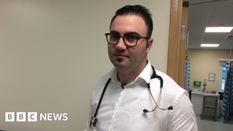 NHS pilot scheme taps into skills of refugee doctors