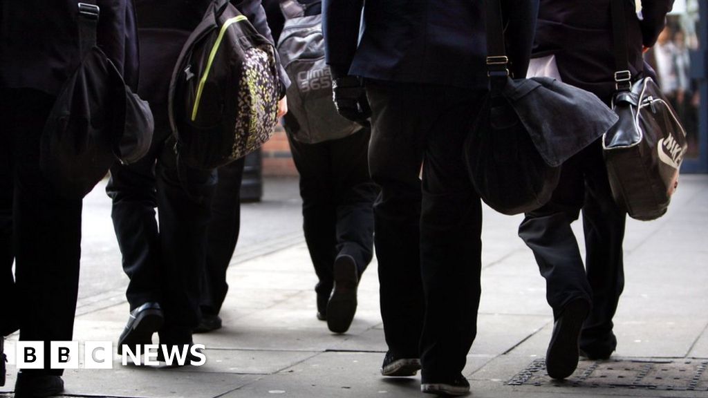 Education spending on NI’s disadvantaged pupils ‘ineffective’ Education spending on NI’s disadvantaged pupils ‘ineffective’