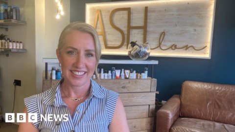 Hairdressing apprentice numbers continue to drop in England