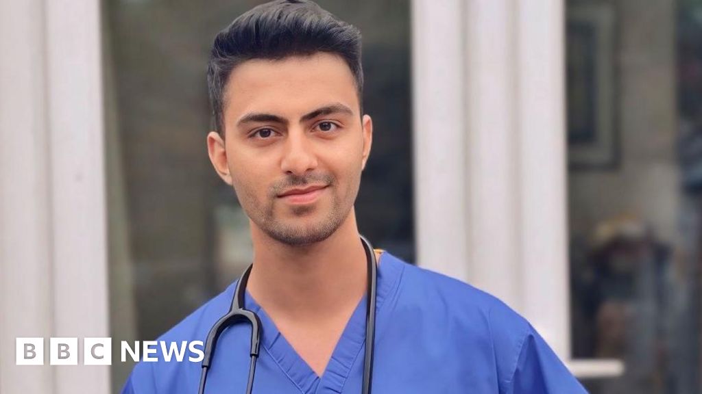 Sunderland medical student becomes Pride of Pakistan winner Sunderland medical student becomes Pride of Pakistan winner