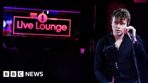 Mental health help in music not good enough