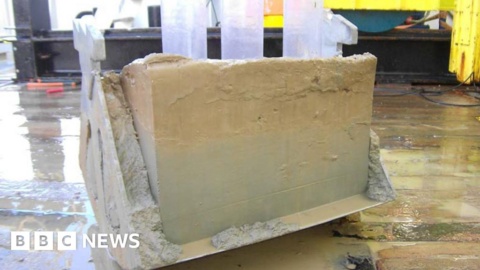 High microplastic concentration found on ocean floor