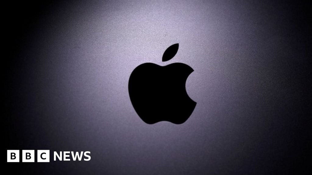 Apple says goodbye to Intel Apple says goodbye to Intel