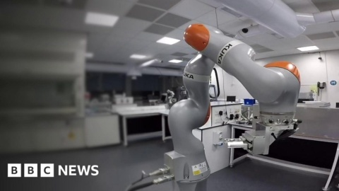 Meet the socially distant robot scientist