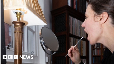 People in South African variant test areas urged to ‘think twice’ People in South African variant test areas urged to ‘think twice’