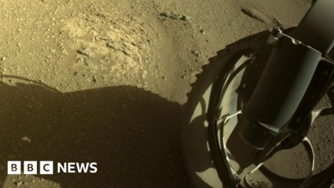 The clanking sound of Perseverance’s wheels The clanking sound of Perseverance’s wheels