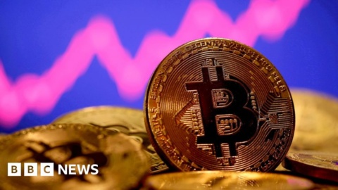 Amazon Bitcoin job ad boosts cryptocurrency surge