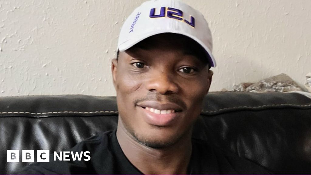 Former refugees in US to Afghans: ‘You are not alone’ 