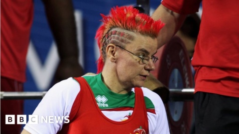 Disabled powerlifter unable to open own front door