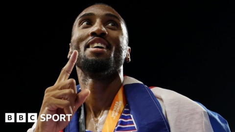 World Athletics Championships 2023: Matthew Hudson-Smith wins 400m silver behind Antonio Watson World Athletics Championships 2023: Matthew Hudson-Smith wins 400m silver behind Antonio Watson