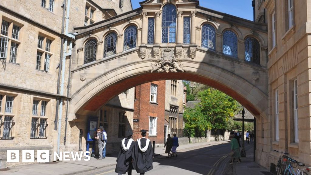 Oxford University reports record number of state school admissions
