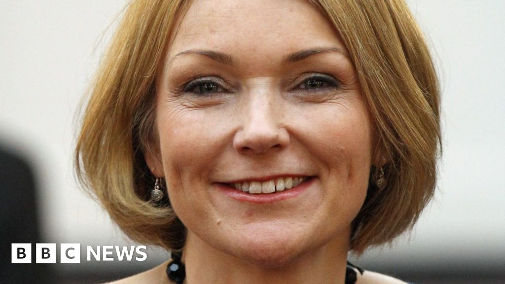 Apple hires ex-BBC and Channel 4 executive Jay Hunt Apple hires ex-BBC and Channel 4 executive Jay Hunt