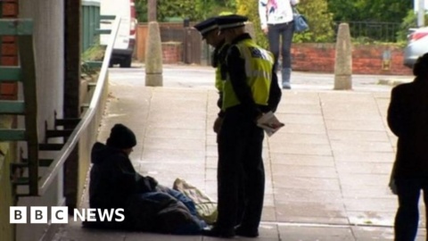 Newport council could impose ban on all begging in city Newport council could impose ban on all begging in city