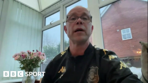 Tamworth manager forced to choose FA Cup over cottage break