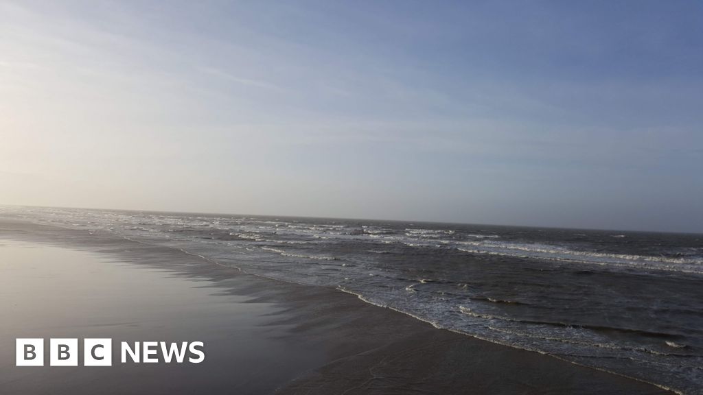 Blackpool’s clean beach campaign restarts with £300,000 boost