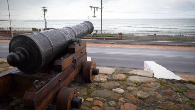 The mystery of Cape Town’s disappearing gun The mystery of Cape Town’s disappearing gun