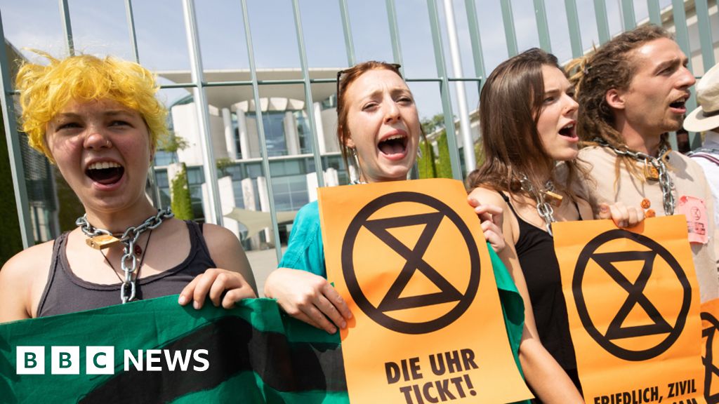 EU leaders face pressure to deliver on climate change EU leaders face pressure to deliver on climate change