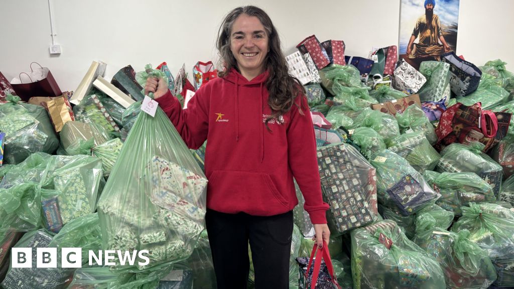 Inside the charitable Telford project giving Christmas gifts to 2,000 Inside the charitable Telford project giving Christmas gifts to 2,000