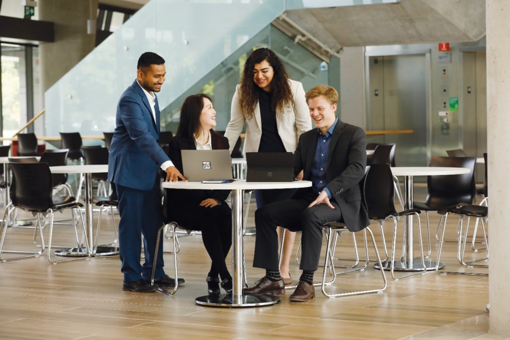 Shaping leaders in a tech world Shaping leaders in a tech world