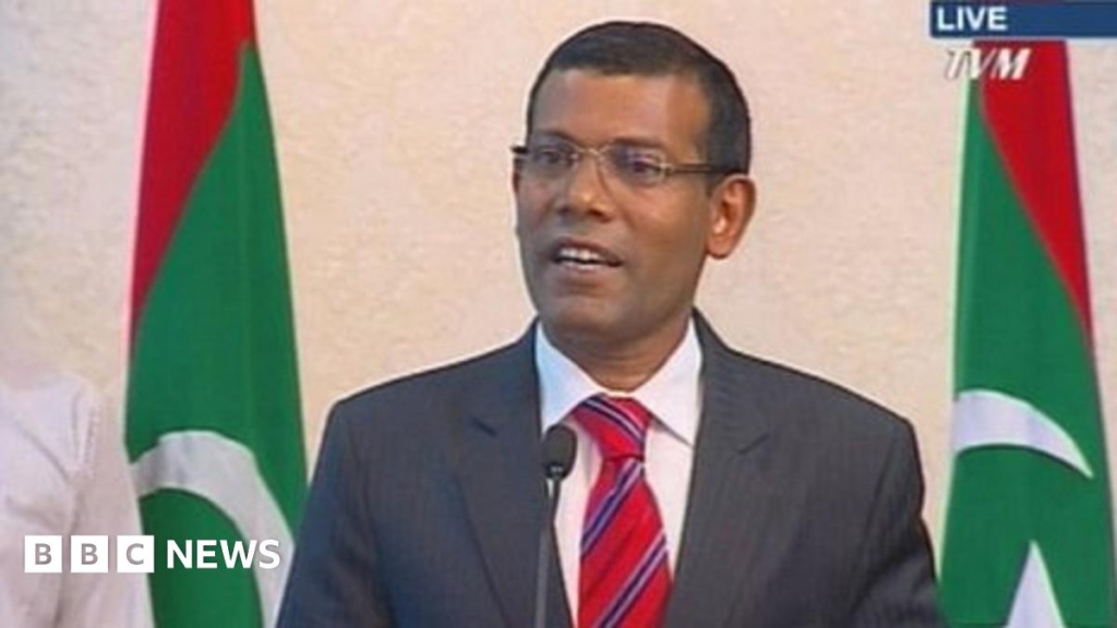 Maldives President Mohamed Nasheed resigns amid unrest