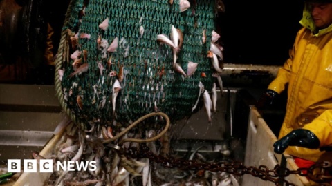 French power threat in Jersey fishing row is ‘unacceptable’