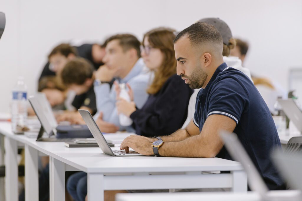 Business schools that include the latest tech in their programmes