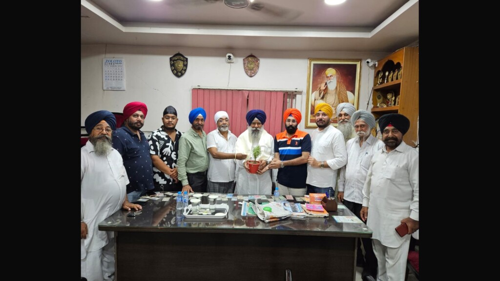 Jamshedpur: Sardar Nishan Singh honoured for two years of unmatched leadershipq Jamshedpur: Sardar Nishan Singh honoured for two years of unmatched leadershipq